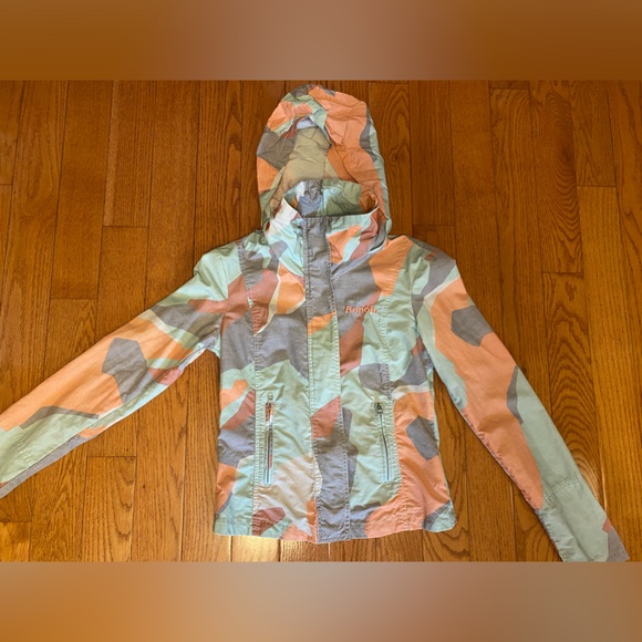 Bench lightweight jacket size small - Picture 15 of 16